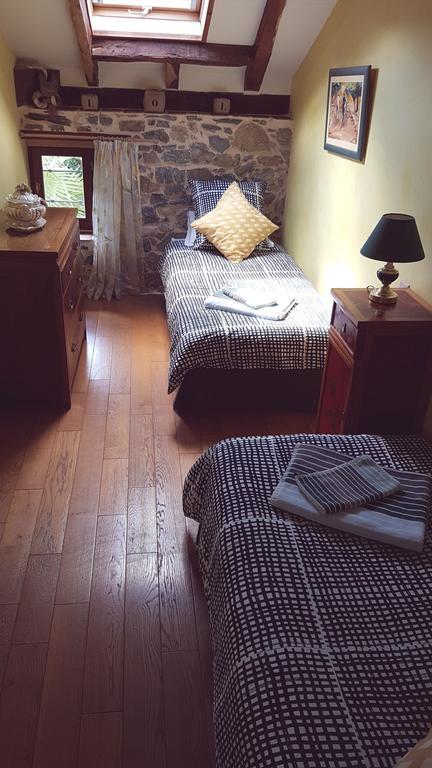 Chambre D'Hotes Moulin Urketa Ayherre Szoba fotó